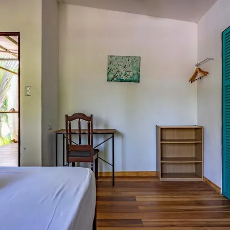 Uvita River Guesthouse Exterior photo