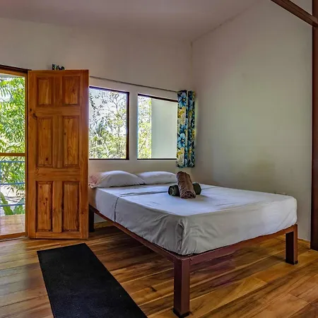 Uvita River Guesthouse Exterior photo