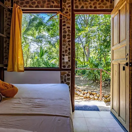 Uvita River Guesthouse Exterior photo